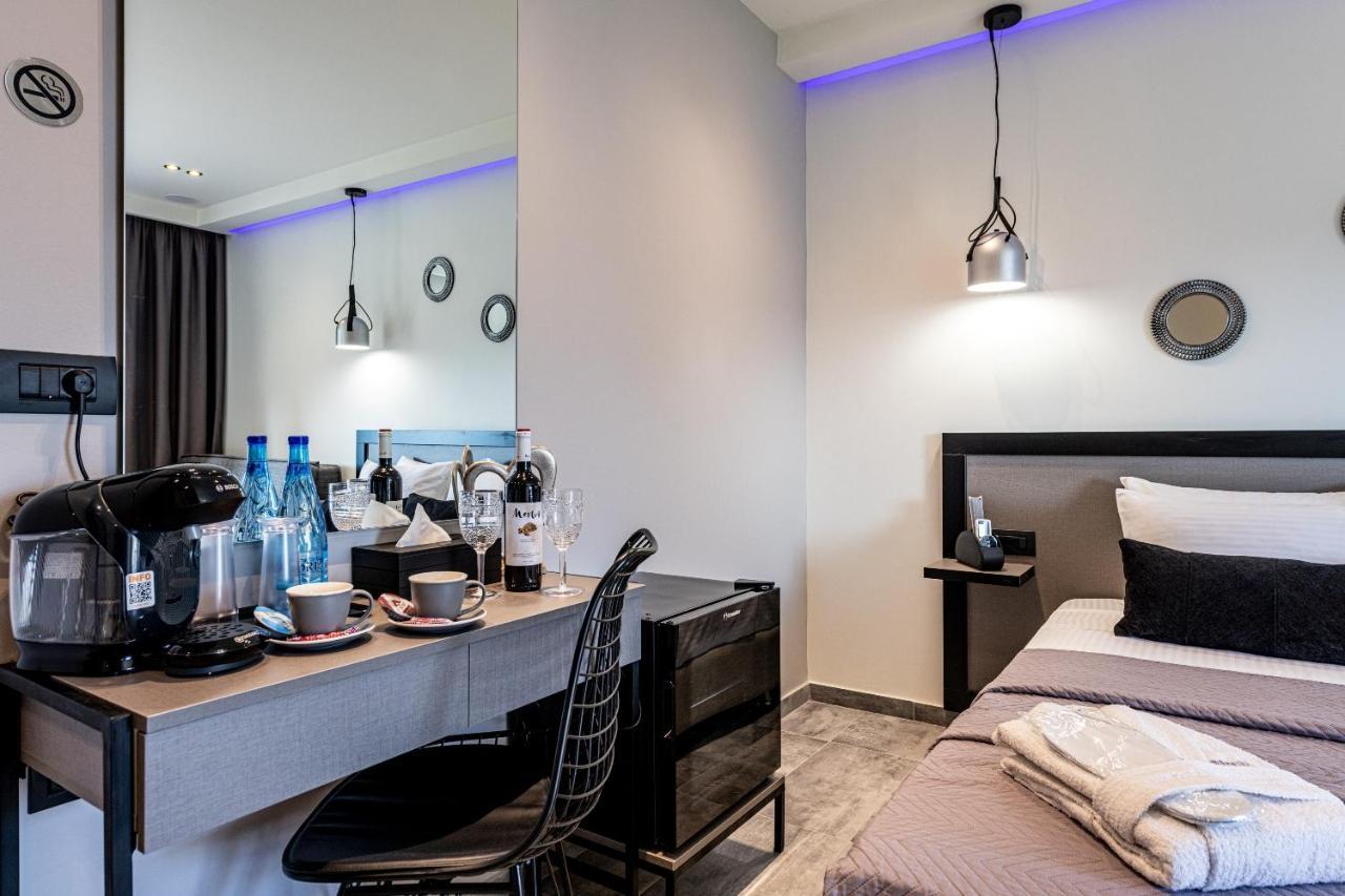 Moon Boutique Hotel Лаганас Екстериор снимка