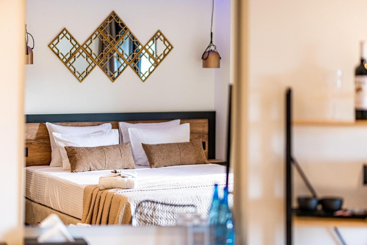 Moon Boutique Hotel Лаганас Екстериор снимка