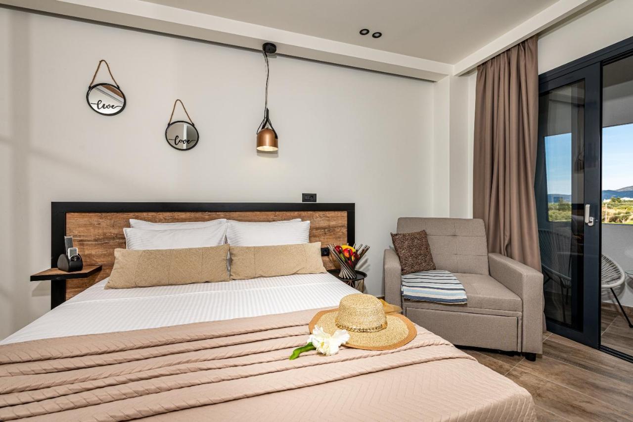 Moon Boutique Hotel Лаганас Екстериор снимка