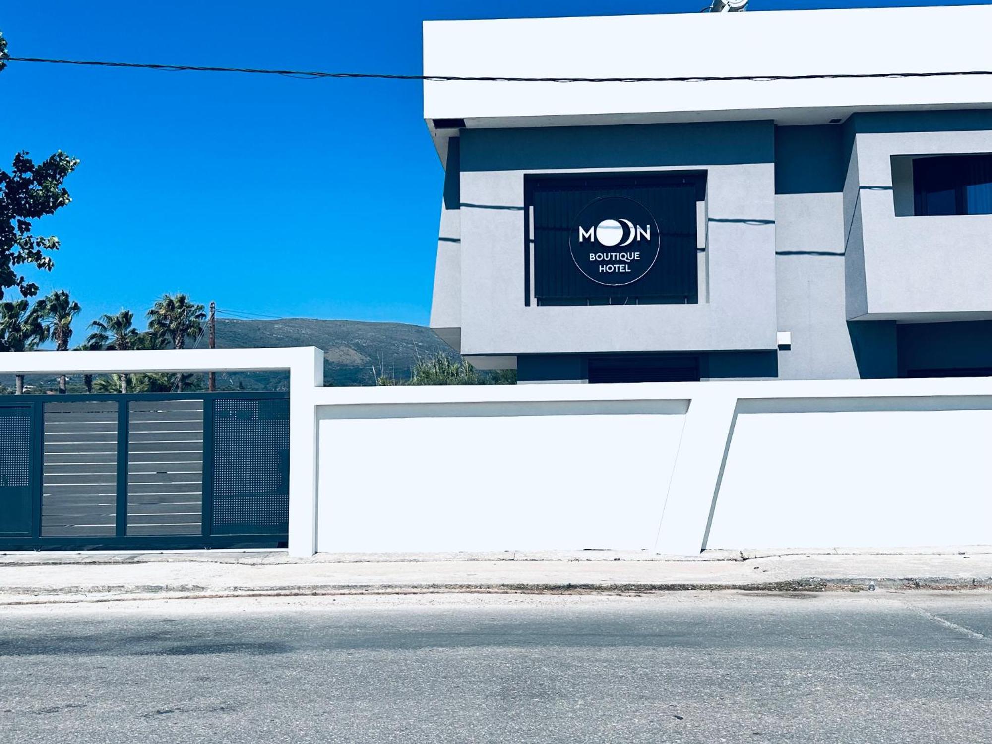 Moon Boutique Hotel Лаганас Екстериор снимка